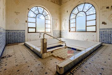 Lost Place - The Stalin Private Pool - Georgia by Gentleman of Decay