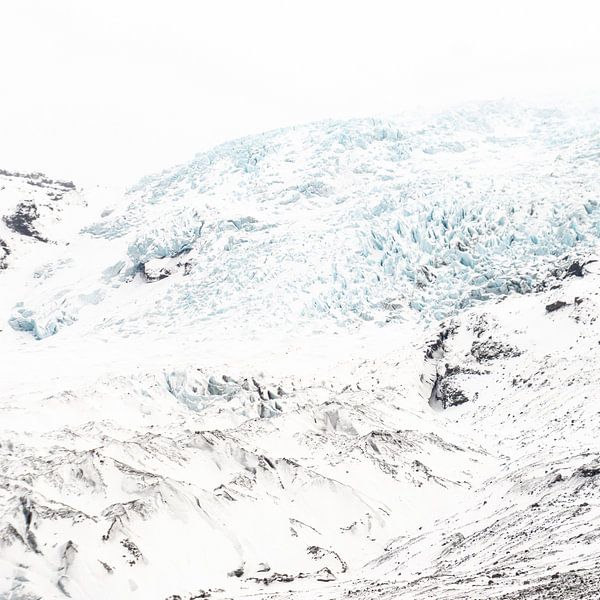 White Mountains on Iceland by Andreas Hackl