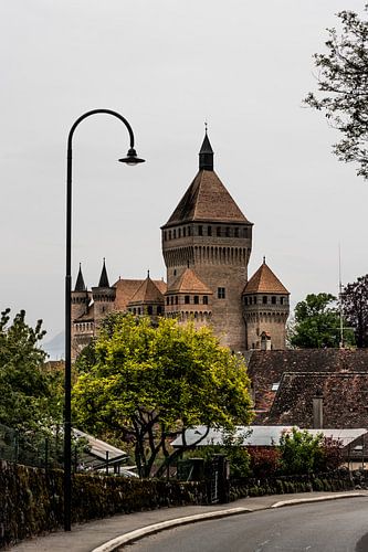 Le magnifique château près de Vufflens-le-Château, en Suisse