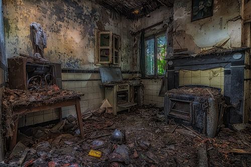 Vieille cuisine délabrée sur Robert Van den Bragt