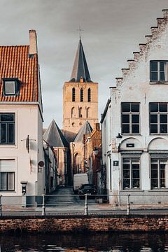 St Gillis church in Bruges | City photography by Daan Duvillier | Dsquared Photography