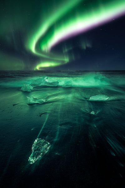 "Circe Poisoning the Sea" – Northern Lights Above an Icy Sea by Daniel Laan