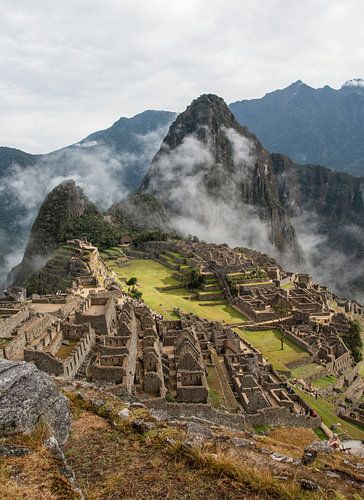 Machu Picchu by Lucas De Jong