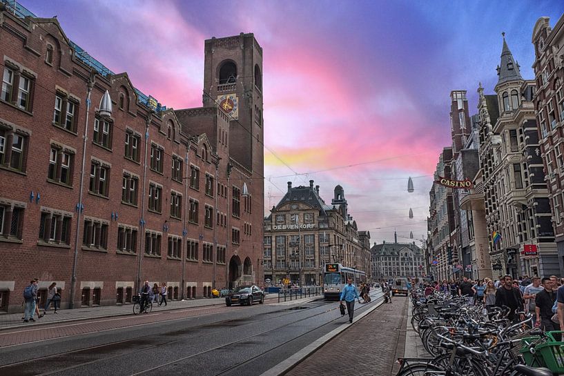 Straßenszene aus Amsterdam - Niederlande von Chi