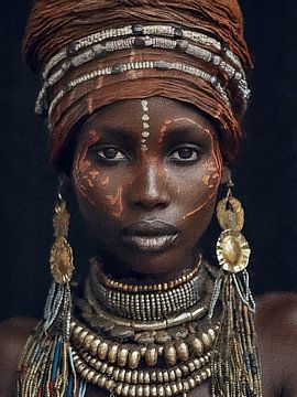 Afrikaanse vrouwen - Kleurrijk - Traditioneel - Luxery - Portret - Gezicht - Vrouwengezicht van www.annemiekebezemer.nl