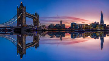 Tower Bridge in London von Dieter Meyrl