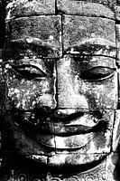 The enigmatic Bayon in a different light