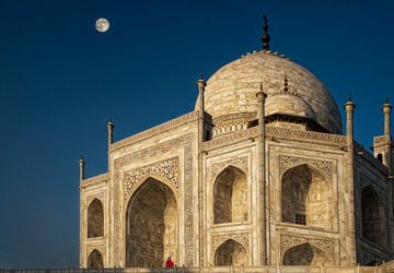 Taj Mahal India van Marcel van Balken