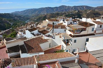 Uitzicht over Frigiliana aan de Costa Blanca