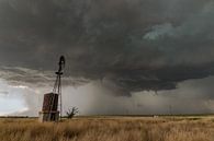 Windmill in Oklahoma with thunderstorm by Menno van der Haven thumbnail