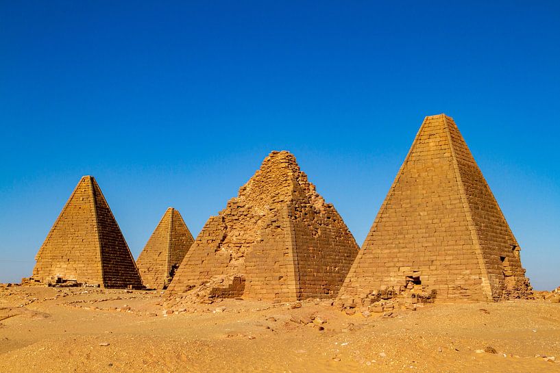 Les pyramides de Jebel Barkal par Roland Brack