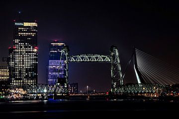 Rotterdam by night erasmusbrug de hef nieuwe maas avondfotografie architectuur van Marco van de Meeberg