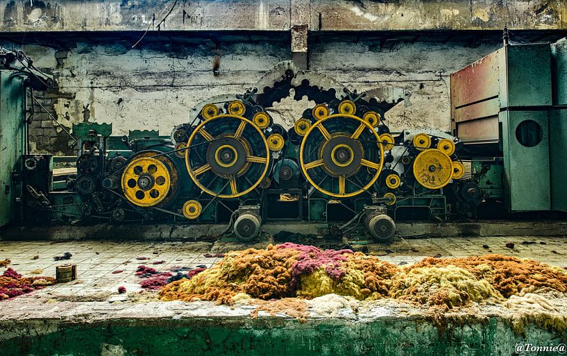 Lost in time by Ton van den Boogaard