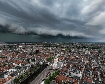 Storm boven de Waag in Alkmaar van Wietse de Graaf