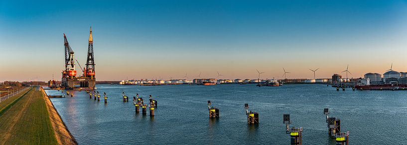 Sleipnir - größtes Kranschiff der Welt in Rotterdam Panorama-Foto-Spezial Sonnenuntergang von Erik van 't Hof