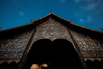 Dak van een tempel in Chiang Mai Thailand van Melanie (Flashpacker)