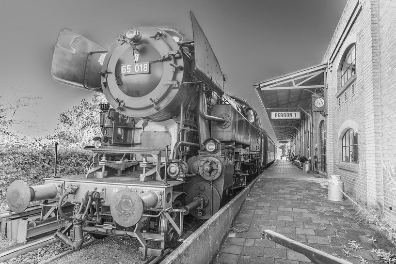 La nostalgie de la gare par Willem Woudenberg / Photobywim