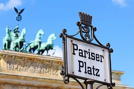 Berlin - hisorical street sign at the Brandenburg Gate by Frank Herrmann