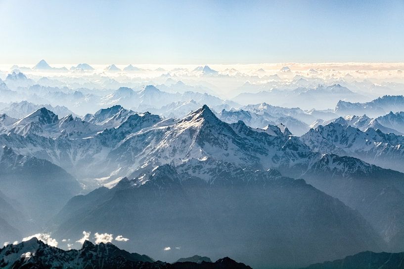 Mount Everest by Hello Pompoyo