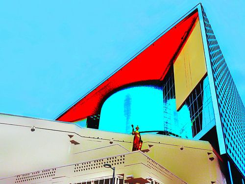 Popart TivoliVredenburg gebouw met beeldje van de verzekeringsengel, De Schele Maagd