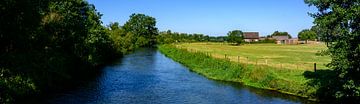 Panorama de la rivière Niers : tranquillité naturelle à Zelderheide