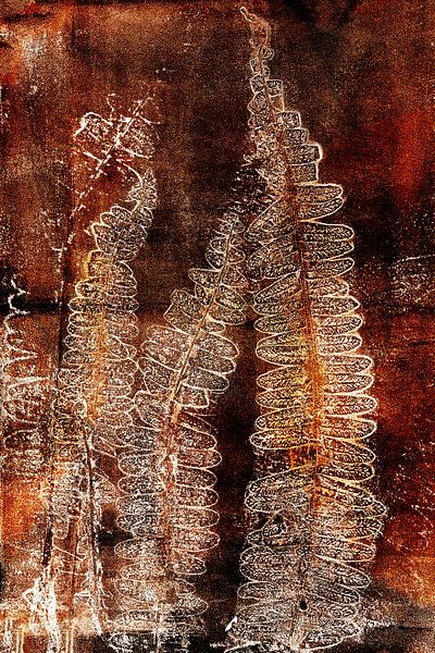 Botanique abstraite. Fougères en brun rouille profond, orange et noir. par Dina Dankers