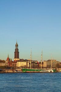 Elbe mit Michel und Rickmer Rickmers, Hamburg