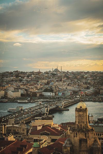 Istanbul by Hello Pompoyo