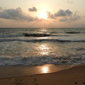 Zonsondergang Negombo van Irene de Jong