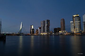 Zonsondergang te Rotterdam van Foto Nico