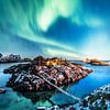 Northern lights over the island of Senja, Norway by Sascha Kilmer