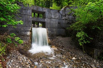 Waterfall by Severin Pomsel