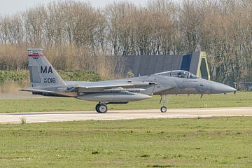 F-15C Eagle Garde nationale aérienne du Massachusetts. sur Jaap van den Berg