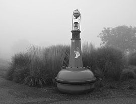 Wachter van de mist. van Jose Lok