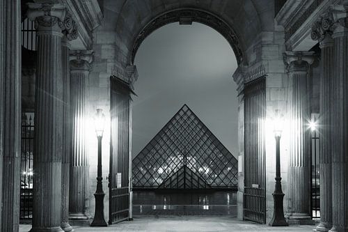 Glass pyramid at the Louvre Museum