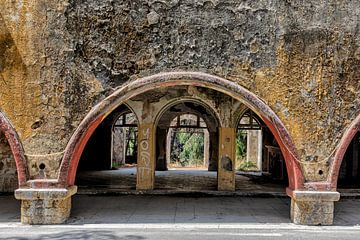 Vieux bâtiment à Eleousa sur Tilo Grellmann