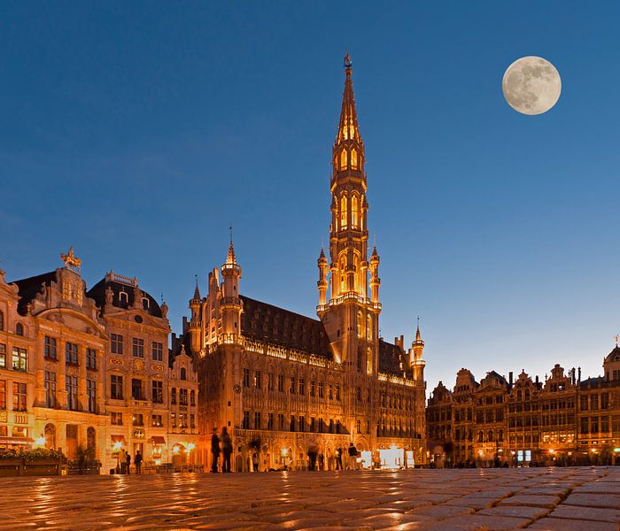 Brussels townhall by Gunter Kirsch