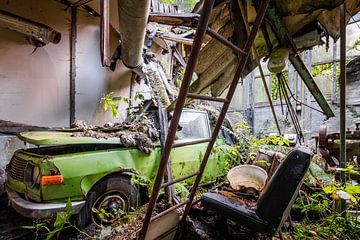 Atelier Wartburg abandonné -Wartburg 353 sur Gentleman of Decay