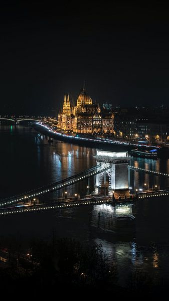 Budapest by Hello Pompoyo