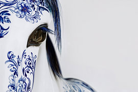 Wanddekoration mit Pferd – Delft-Blau-Pferd mit Blumenmuster