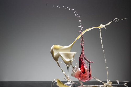 Gebroken Glas melk en wijn