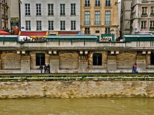 Coupe transversale de Paris
