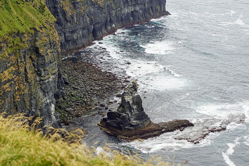 Die Cliffs of Moher sind die bekanntesten Klippen in Irland. von Babetts Bildergalerie