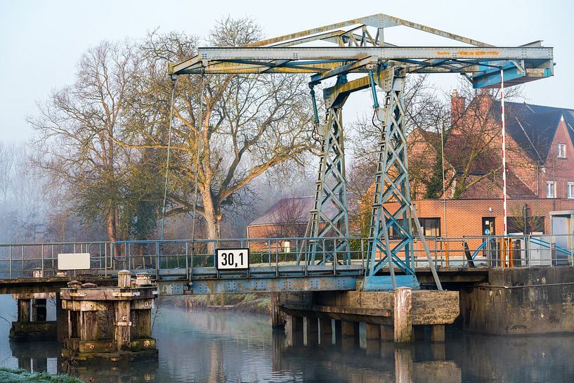 Drawbridge on the Dender by Marcel Derweduwen