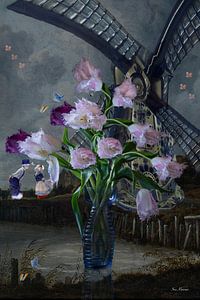 Stilleven  vaas met roze paarse tulpen en molen in de stijl van de Hollandse  meesters van ina kleiman