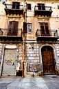 Verlaten Siciliaans huis in Palermo van Silva Wischeropp thumbnail