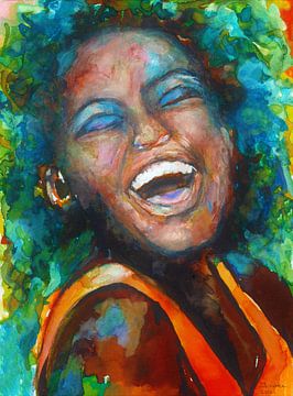 Portret van een vrolijk lachende vrouw. van Ineke de Rijk
