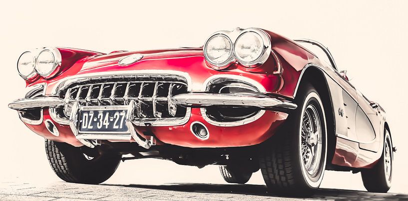 Little red Corvette par marco de Jonge