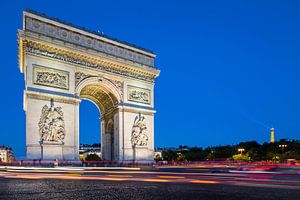 Arc de Triomphe am Nacht