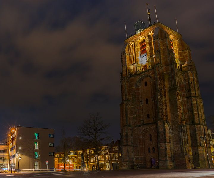 De Oldehove in de avond, Leeuwarden van Chiel Hoekstra